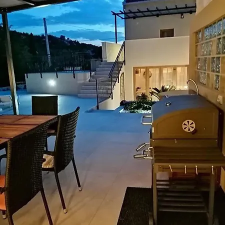 Nyaraló House Mande I Kate