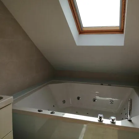 House Mande I Kate Nyaraló Vrgorac
