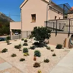בית נופש House Mande I Kate